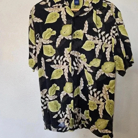 Falls Creek Black Tropical Hawaiian Shirt M Rayon Dark Floral Aesthetic Boho - Picture 5 of 10